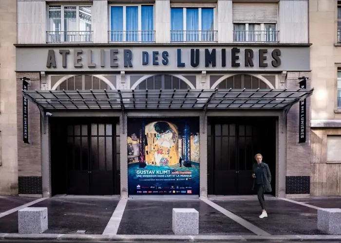 11 - Luxury L010 パリ