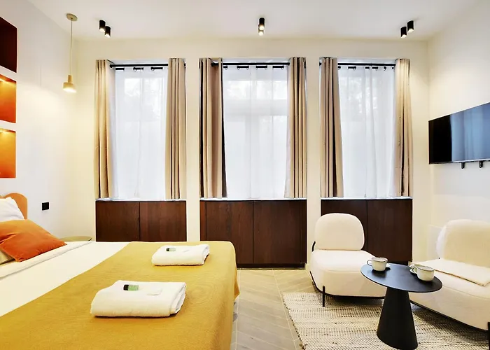 アパート 11 - Luxury L010